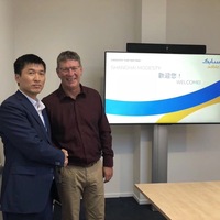 周总参观LEXAN荷兰工厂